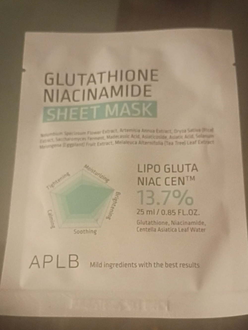 APL Glutathione Niacinamide Sheet Mask - White with Mint Green Accents